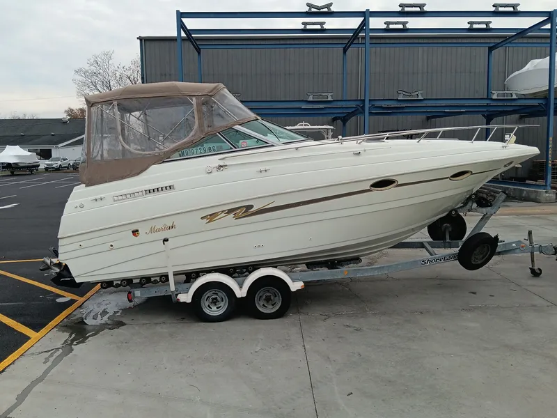 Slide: The Image of Mariah Z260 MCC 1999 - 7