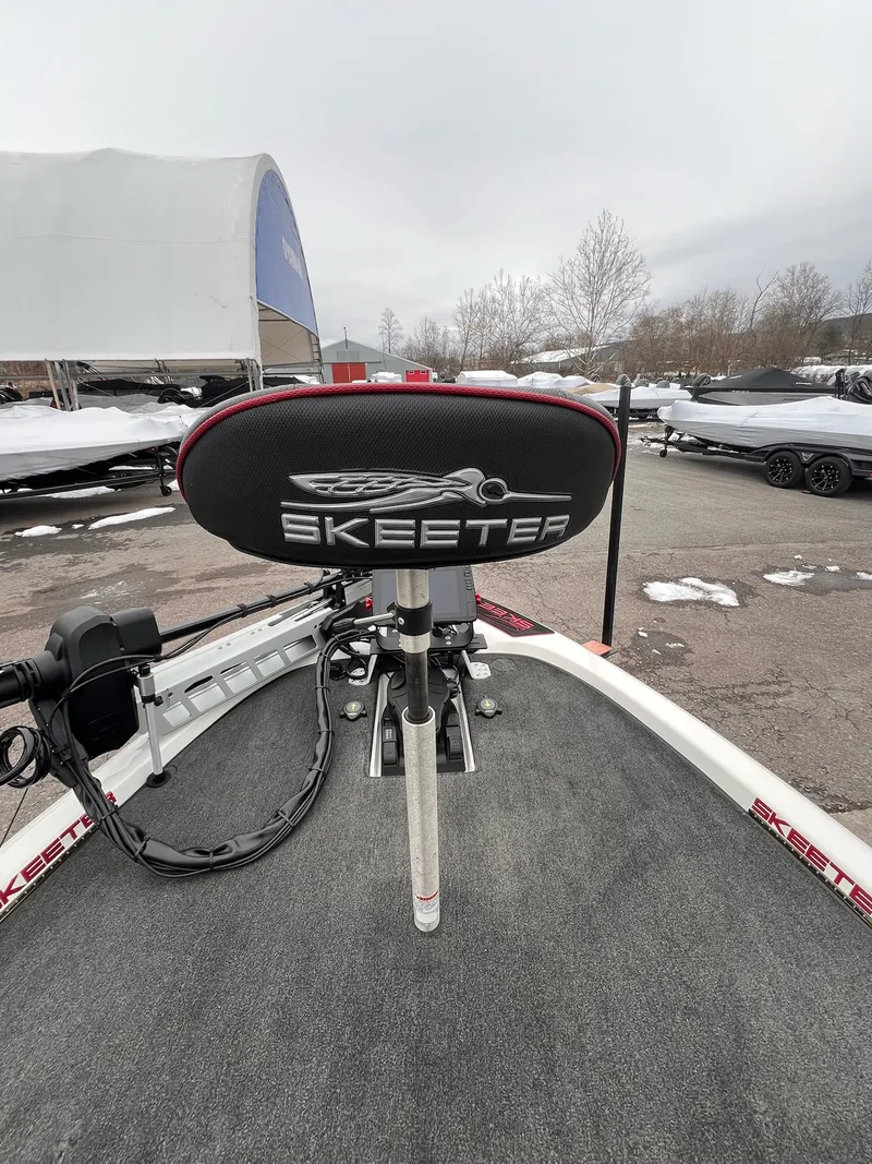 Slide: The Image of Skeeter ZX 250 2011 - 27