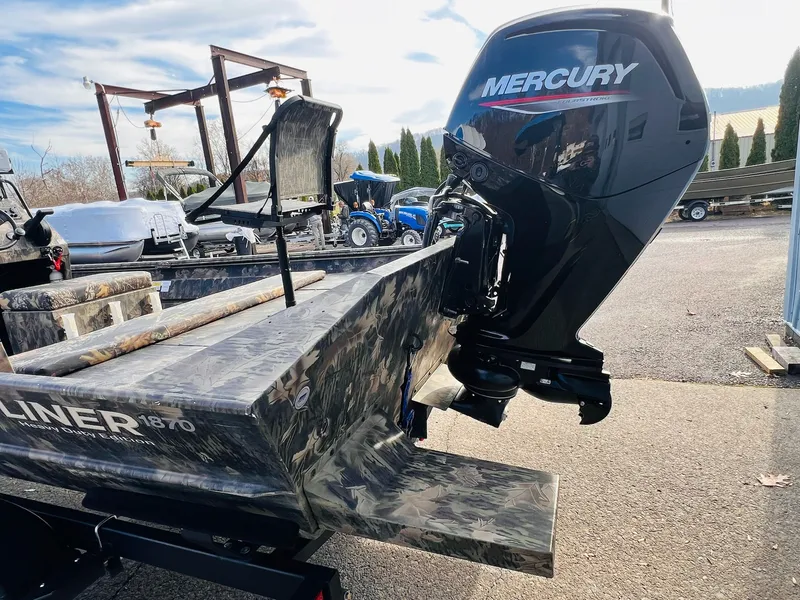 Slide: The Image of Crestliner Retriever FCC 1870 2025 - 14