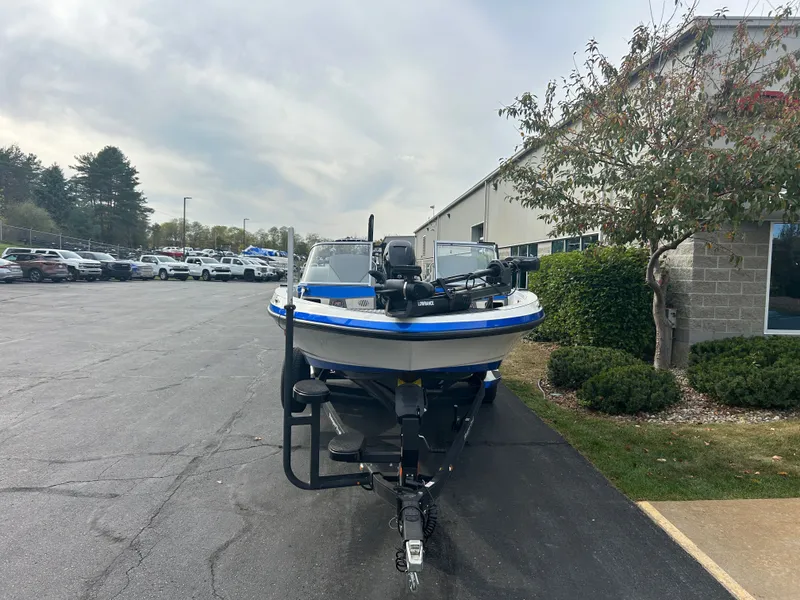 Slide: The Image of Ranger 622 FS Pro 2021 - 3