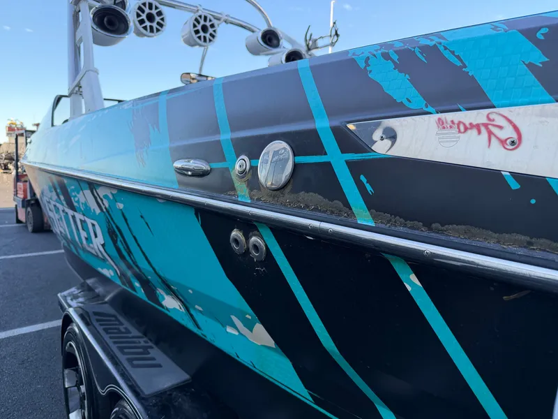 Slide: The Image of Malibu Sunscape Lsv 247 Lsv 2011 - 11