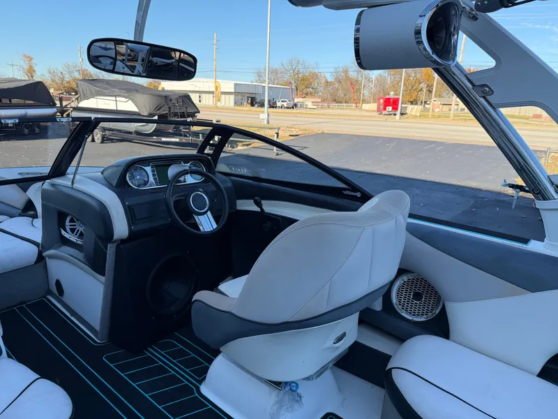 Slide: The Image of Malibu Sunscape Lsv 247 Lsv 2011 - 18