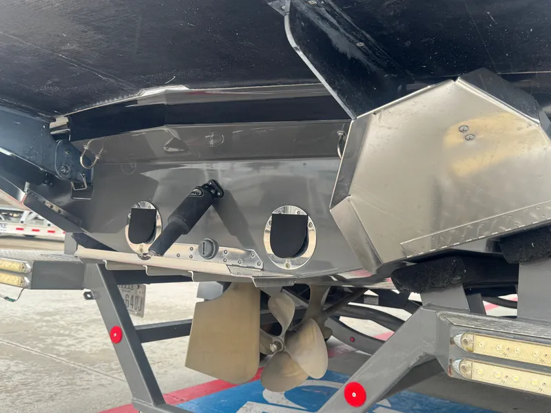 Slide: The Image of MasterCraft X46 2015 - 39