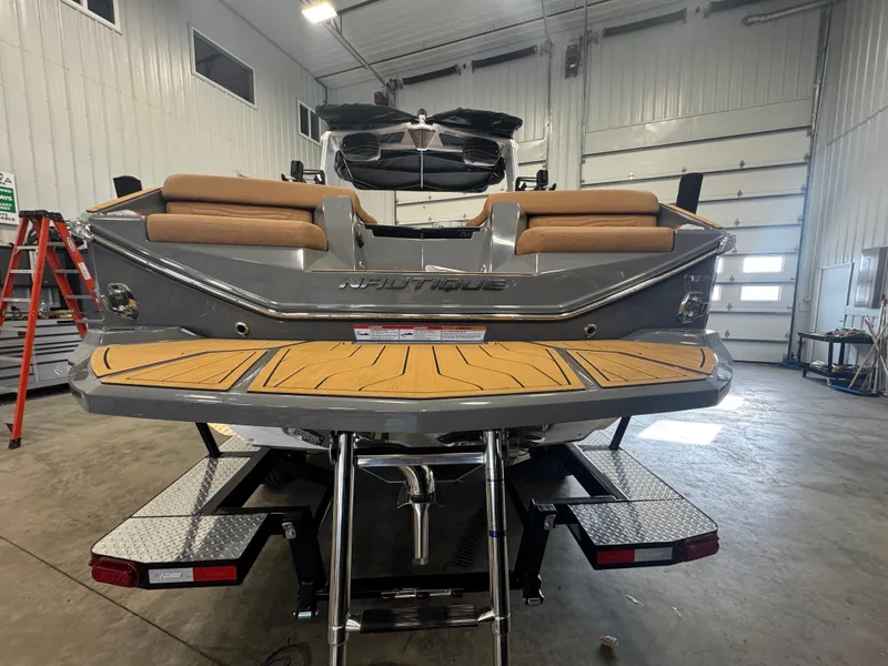 Slide: The Image of Nautique G25 2026 - 11