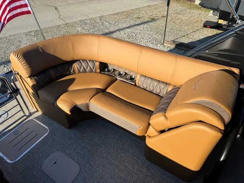 Slide: The Image of Bennington 24LXSFBA 2026 - 14