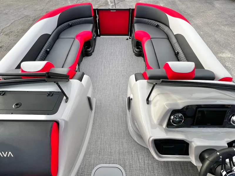 Slide: The Image of Avalon LSZ 23' Elite Windshield Triple-Toon 2026 - 27