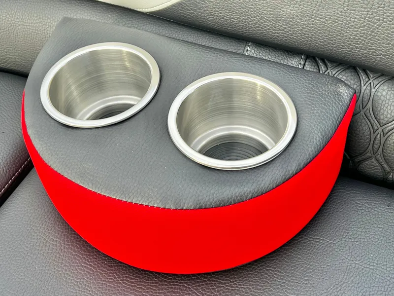 Slide: The Image of Avalon LSZ 23' Elite Windshield Triple-Toon 2026 - 30