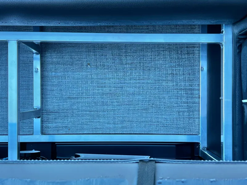 Slide: The Image of Avalon Venture 21' Quad Lounge 2026 - 27