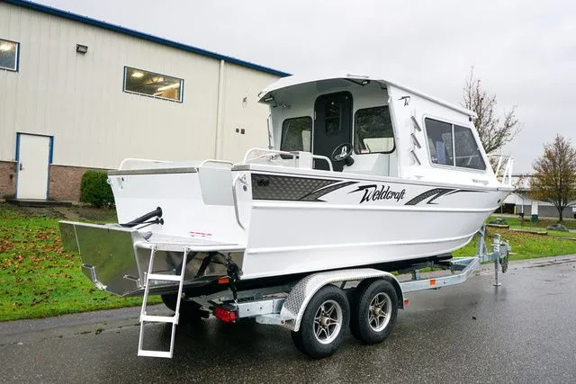 Slide: The Image of Weldcraft 220 Ocean King 2026 - 3