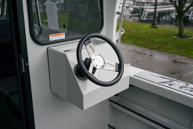 Slide: The Image of Weldcraft 220 Ocean King 2026 - 7