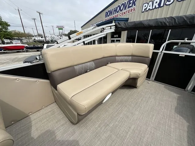 Slide: The Image of Silver Wave 230 COSTA CLS 2019 - 14