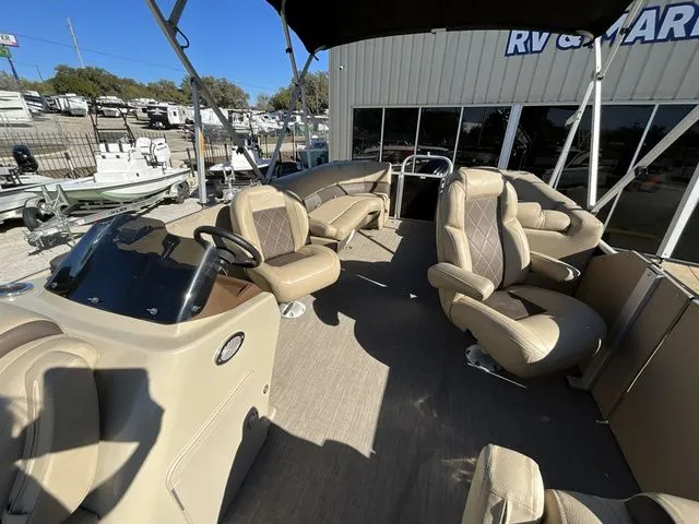 Slide: The Image of Silver Wave 230 COSTA CLS 2019 - 6