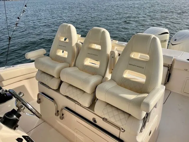 Slide: The Image of Grady-White Canyon 326 2025 - 13