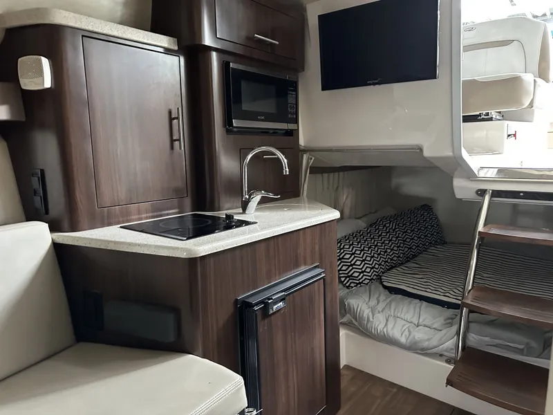 Slide: The Image of Regal 28 Express 2017 - 12