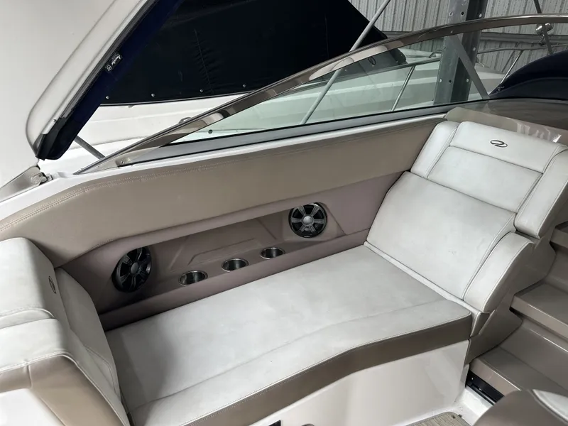 Slide: The Image of Regal 28 Express 2017 - 5