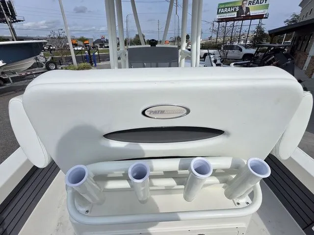 Slide: The Image of Pathfinder 2500 Hybrid 2026 - 15