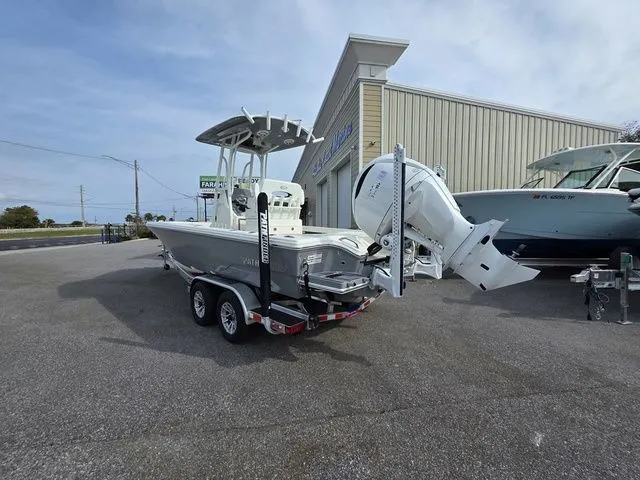 Slide: The Image of Pathfinder 2500 Hybrid 2026 - 7