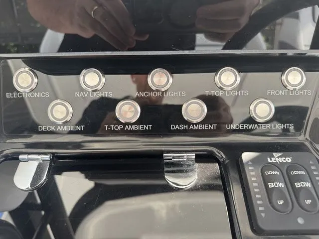 Slide: The Image of Wellcraft 38 T-Top 2026 - 31