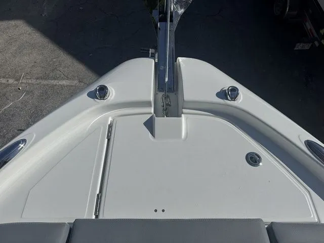 Slide: The Image of Wellcraft 38 T-Top 2026 - 35