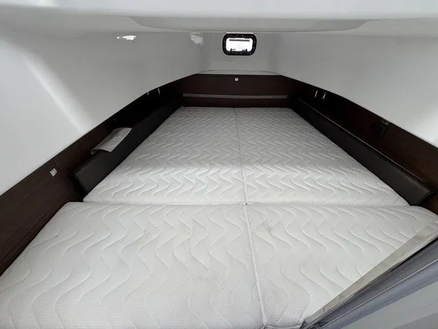 Slide: The Image of Wellcraft 38 T-Top 2026 - 48