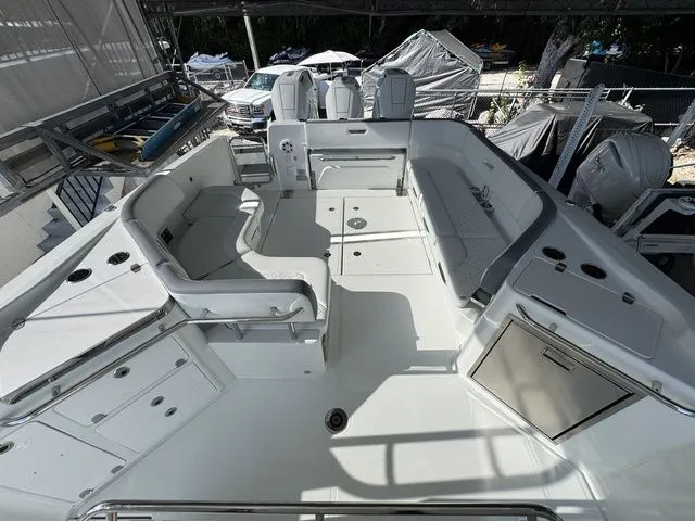 Slide: The Image of Wellcraft 38 T-Top 2026 - 50