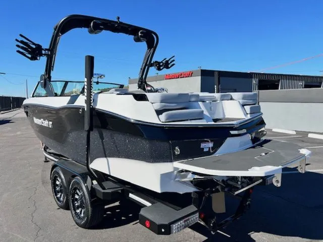 Slide: The Image of MasterCraft XT24 2026 - 16