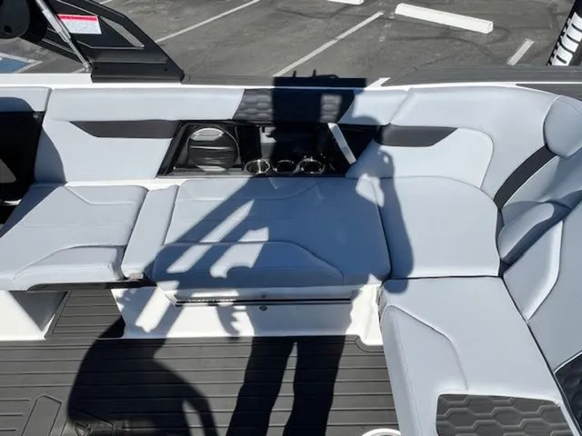 Slide: The Image of MasterCraft XT24 2026 - 24