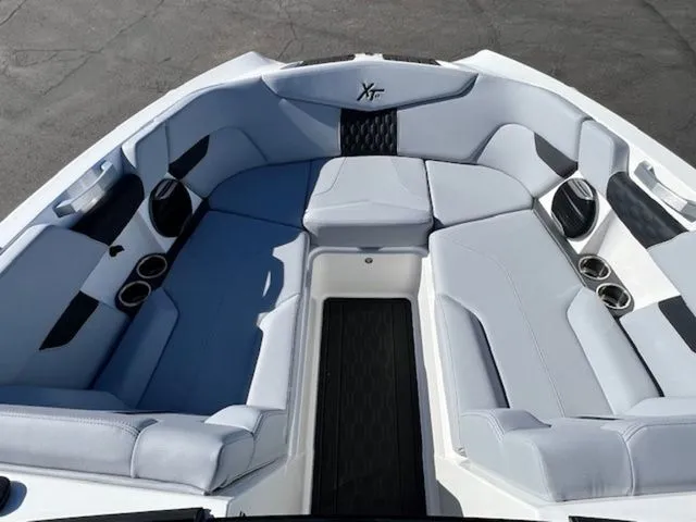 Slide: The Image of MasterCraft XT24 2026 - 25