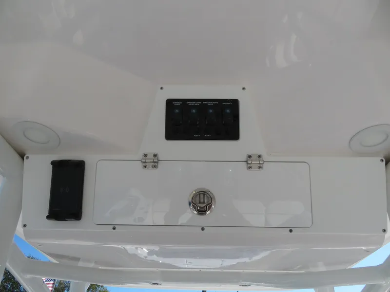 Slide: The Image of Sea Fox 268 Commander 2022 - 57