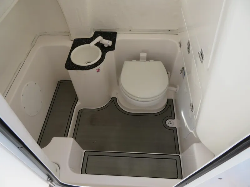 Slide: The Image of Sea Fox 268 Commander 2022 - 62