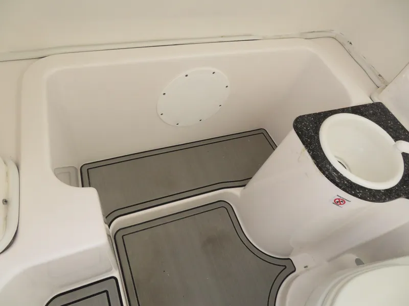 Slide: The Image of Sea Fox 268 Commander 2022 - 63