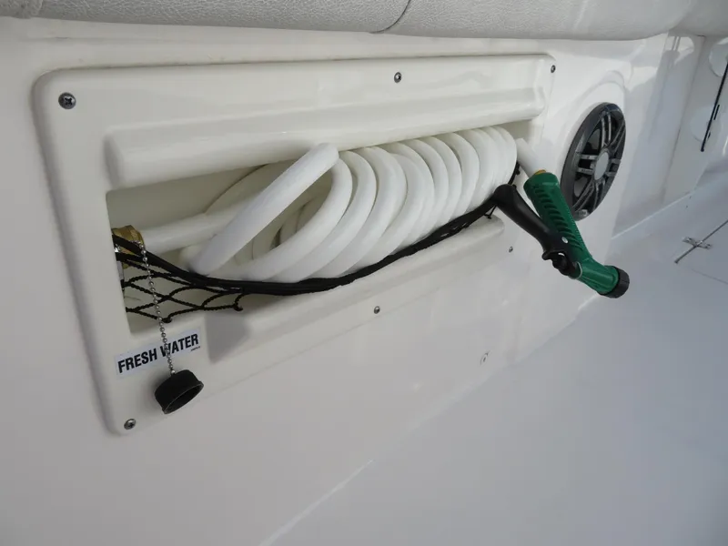 Slide: The Image of Sea Fox 268 Commander 2022 - 65