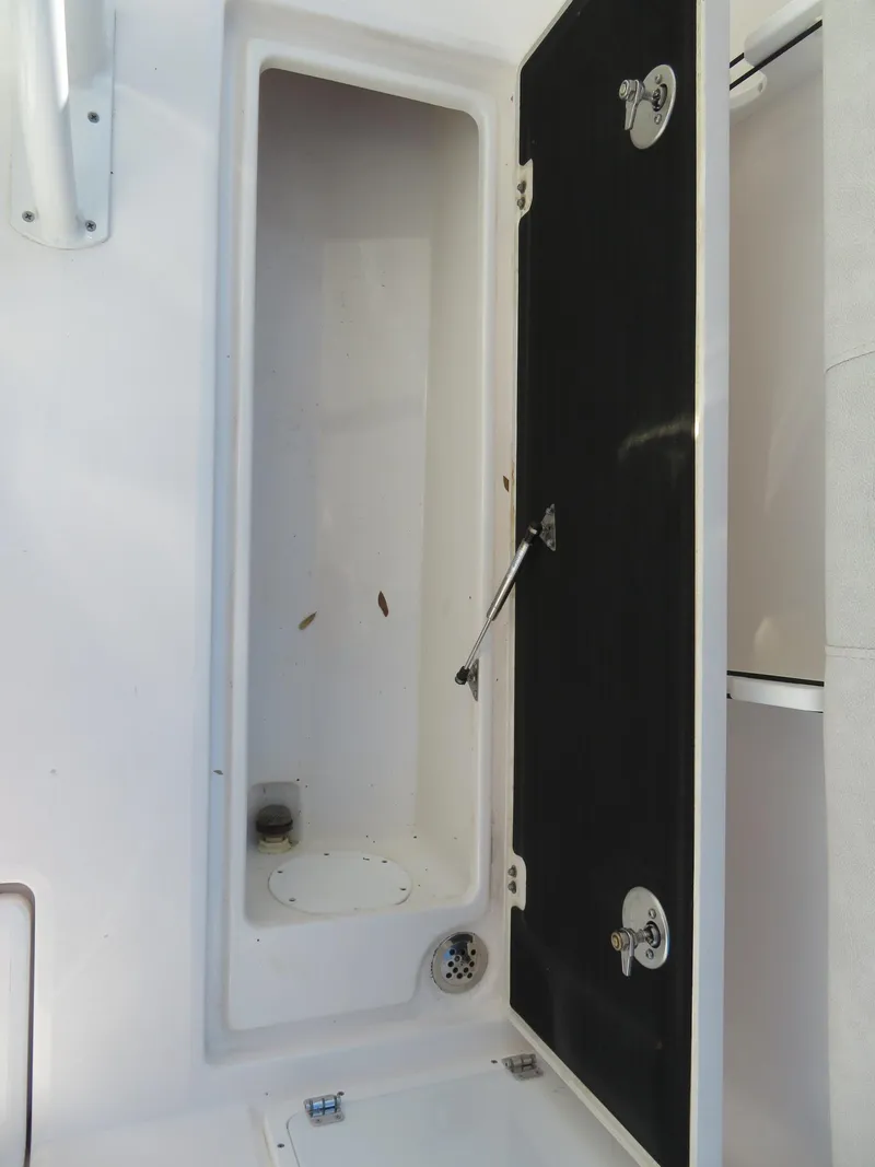 Slide: The Image of Sea Fox 268 Commander 2022 - 68