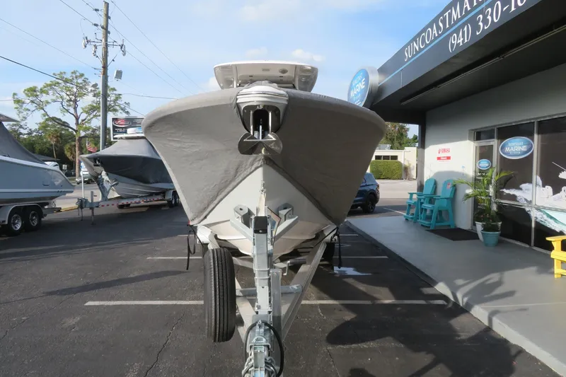 Slide: The Image of 2022 Sea Fox 268 Commander boat on trailer at Suncoast Marine dealership. - 77