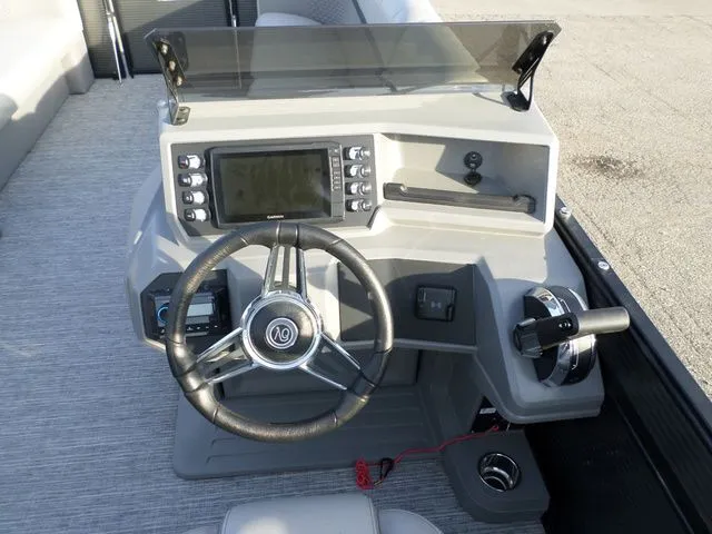 Slide: The Image of Apex Marine AQ 22 XRE Cruise 2024 - 8