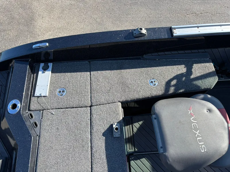 Slide: The Image of Vexus DVX22 2022 - 13