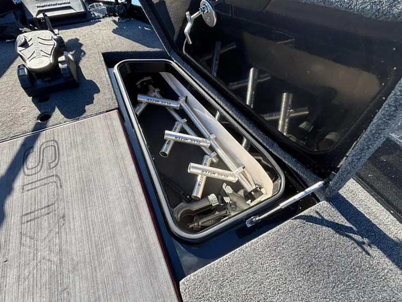 Slide: The Image of Vexus DVX22 2022 - 35