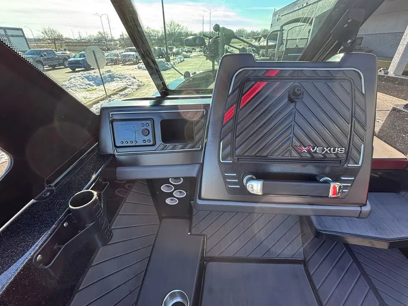 Slide: The Image of Vexus DVX22 2022 - 37