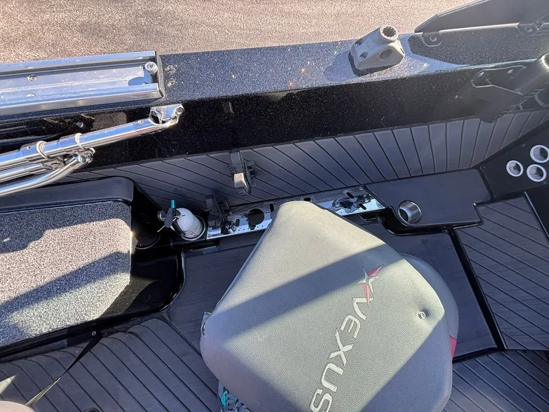 Slide: The Image of Vexus DVX22 2022 - 7