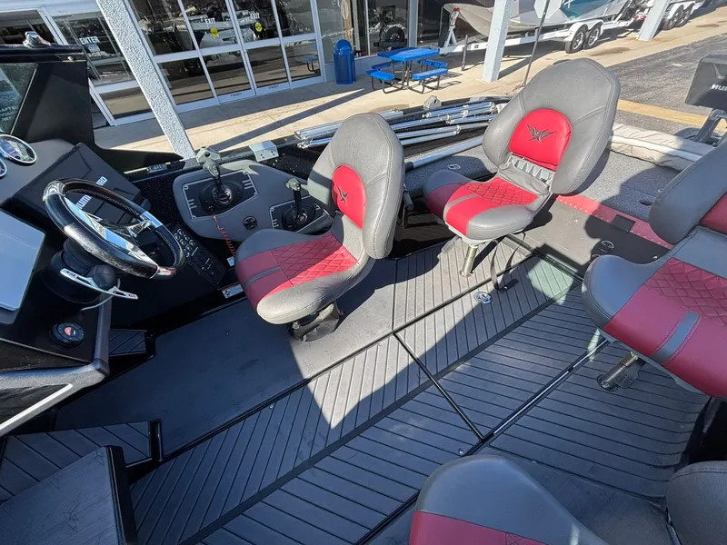 Slide: The Image of Vexus DVX22 2022 - 8