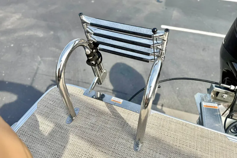 Slide: The Image of Stainless steel boat ladder on 2026 Crest Conquest SE 200 Fish deck. - 43