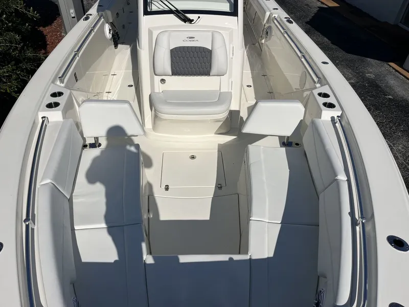 Slide: The Image of Cobia 320 Center Console 2026 - 18