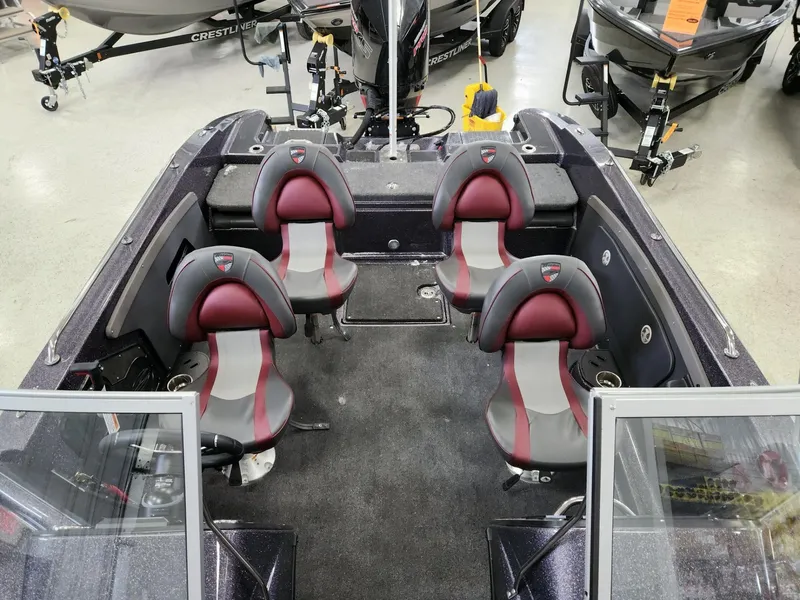 Slide: The Image of Triton 206 Allure 2026 - 22