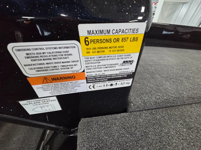 Slide: The Image of Triton 206 Allure 2026 - 35