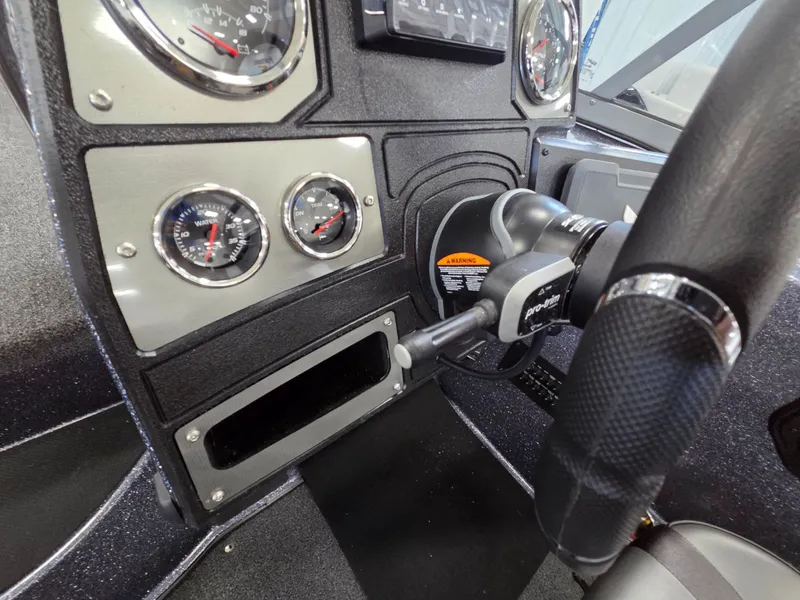 Slide: The Image of Triton 206 Fishunter 2026 - 22