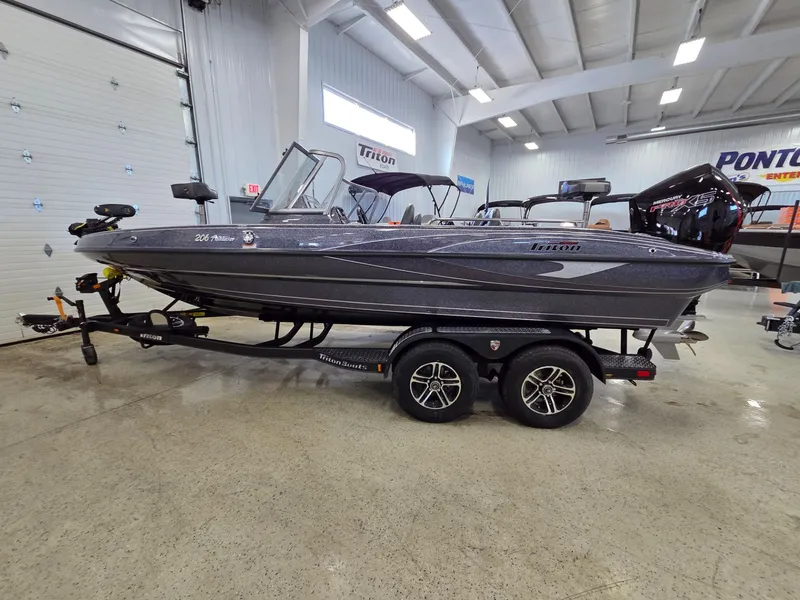Slide: The Image of Triton 206 Fishunter 2026 - 7