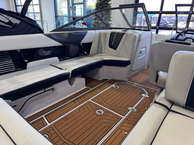 Slide: The Image of Nautique Super Air Nautique G23 2015 - 13