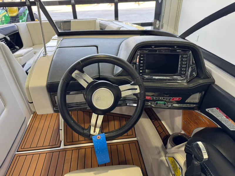 Slide: The Image of Nautique Super Air Nautique G23 2015 - 24