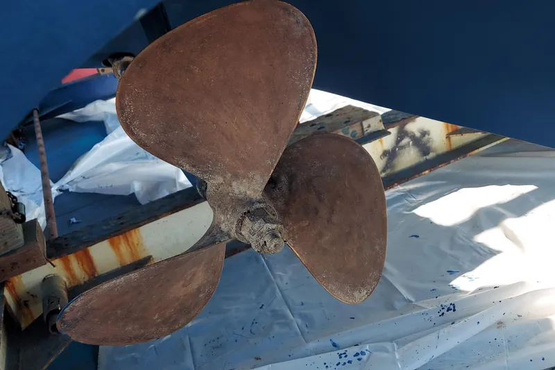 Slide: The Image of Propeller of 1990 Sea Ray 380 Aft Cabin boat on dry dock. - 78
