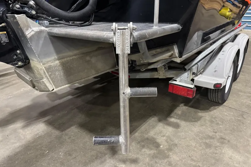 Slide: The Image of Rear view of a 2008 North River 21 SEAHAWK boat on a trailer. - 15